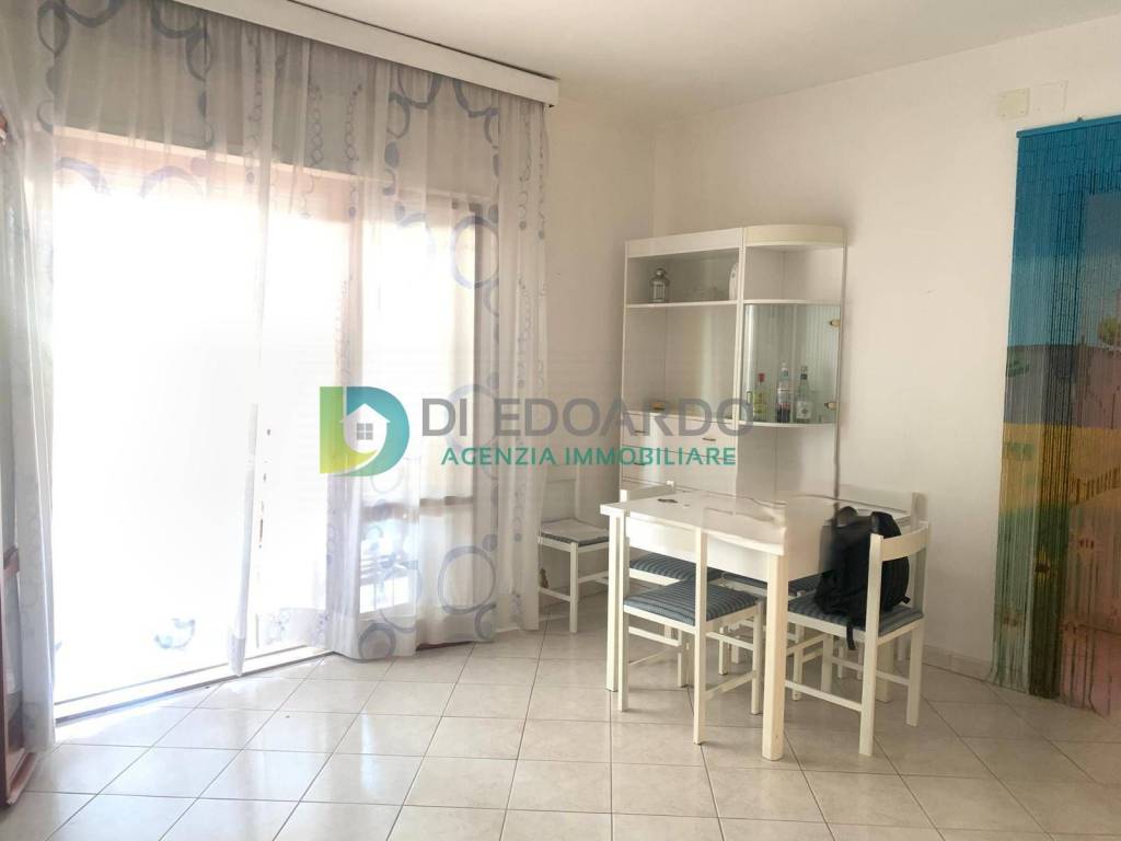 Appartamento a Martinsicuro in Lungomare Italia - Foto 4