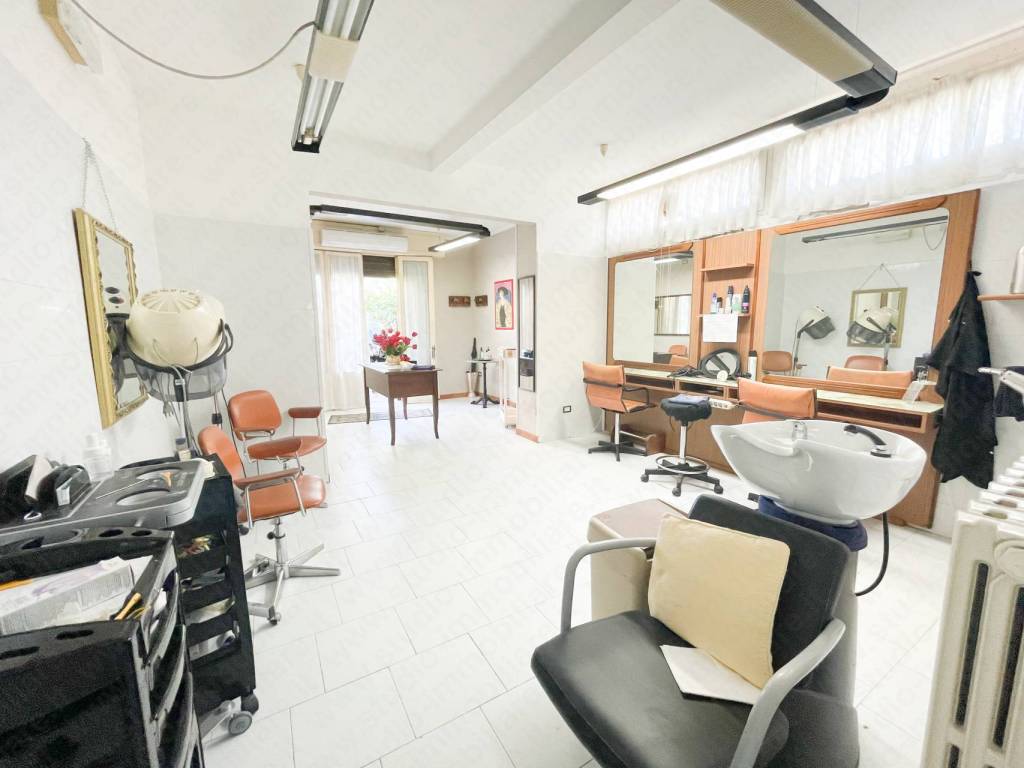 Casa indipendente a Castelnovo bariano in Piazza Dario Roncati, 68 - Foto 5