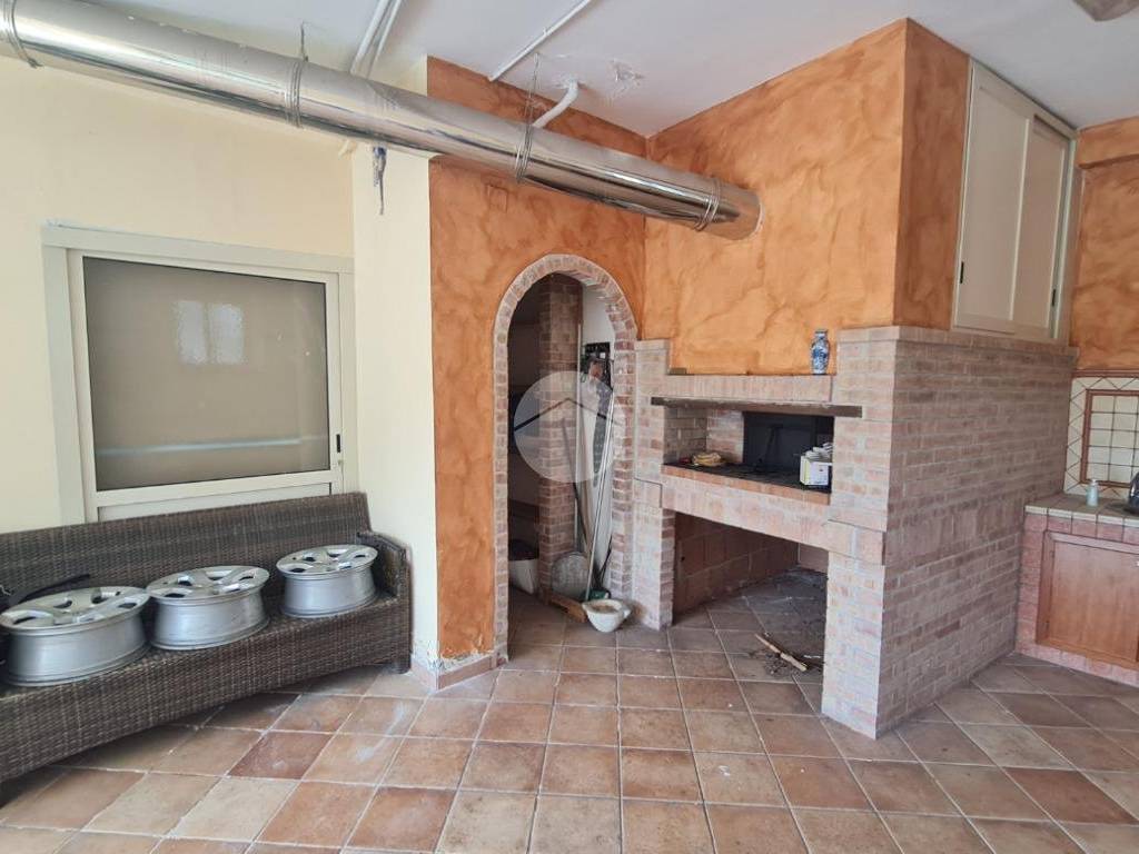 Box / garage a Pellezzano in Via e. a. mario, 49 - Foto 4