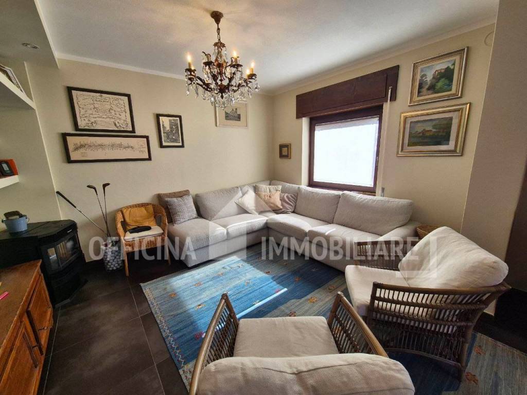 Appartamento a Colico in Via Famiglia Cornelio, 5 - Foto 3