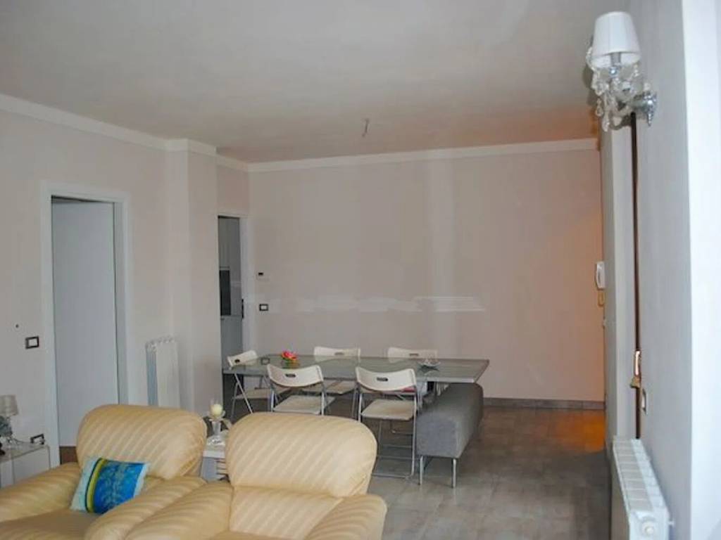 Appartamento a Cortona in C.A. Fratta S.N.C. - Foto 3