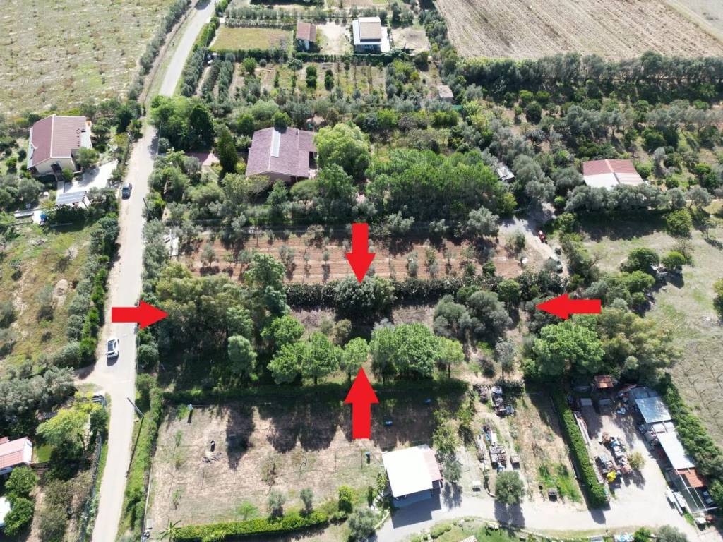 Terreno a Assemini in Strada Laccu Mannu S.N.C. - Foto 3