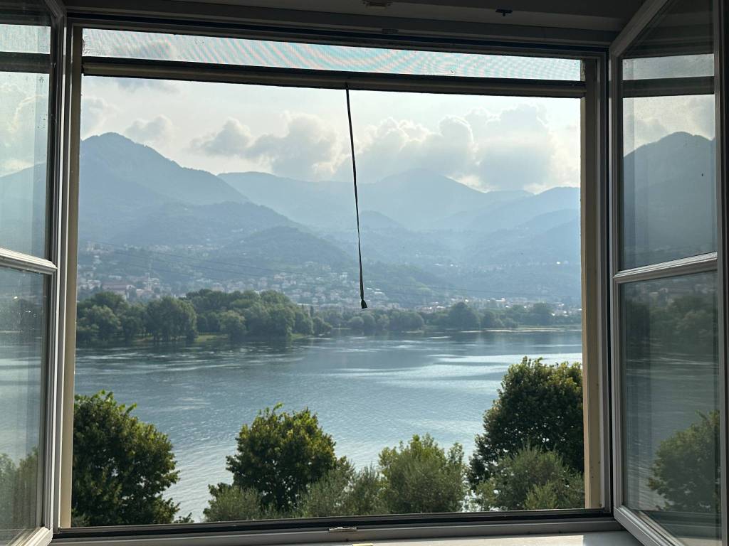 Appartamento a Olginate in Via Cantù - Foto 2