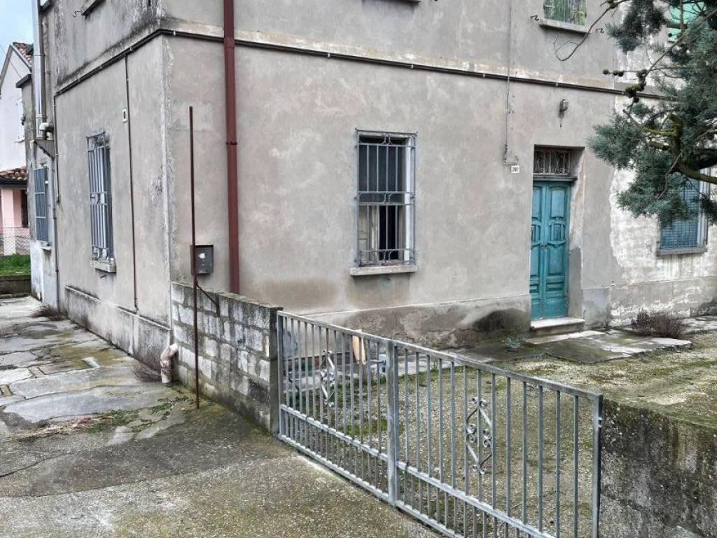 Casa indipendente a Ravenna in Via Torri - Foto 3