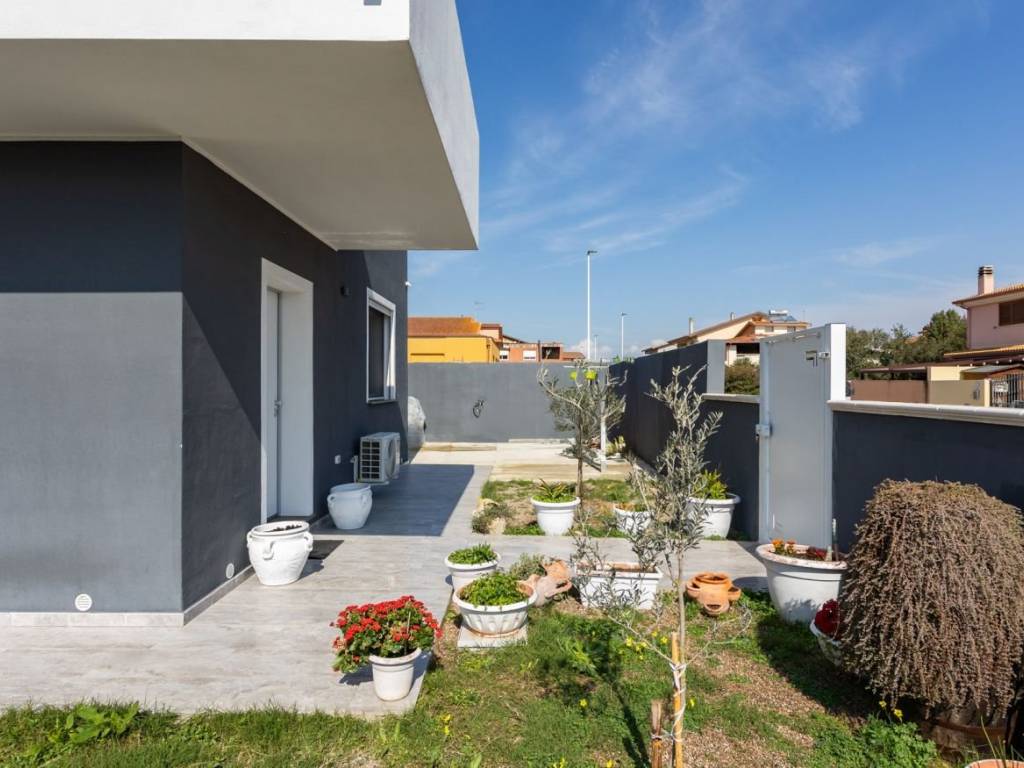 Appartamento a Decimoputzu in Via Ugo La Malfa - Foto 2