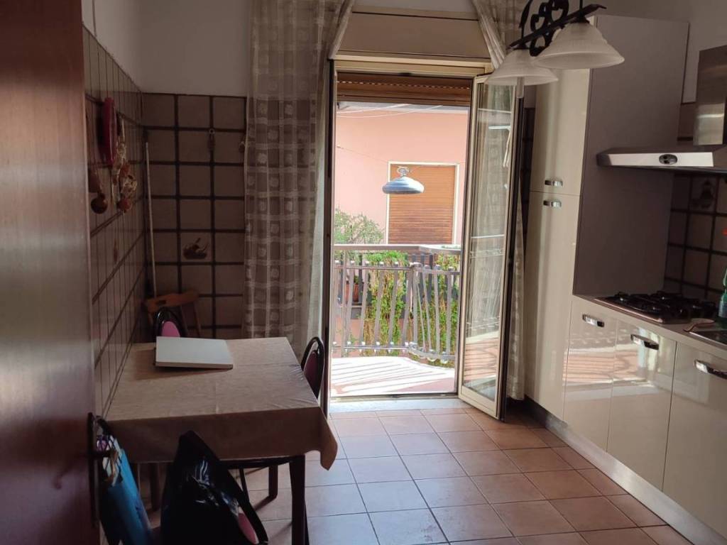 Appartamento a Paternò in VIA MOLISE - Foto 4