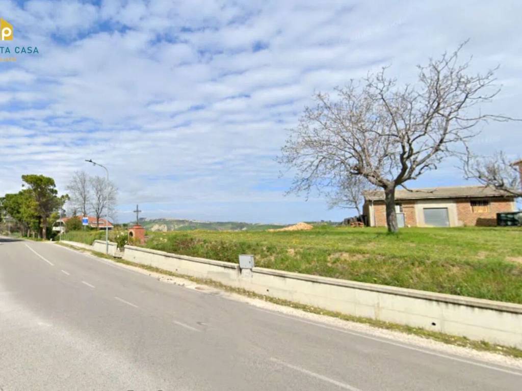 Terreno a Silvi in Contrada Piane Maglierici S.N.C. - Foto 3