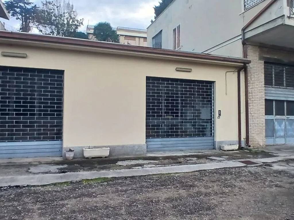 Box / garage a Silvi in Via Roma, 150 - Foto 2