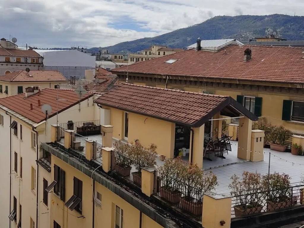 Appartamento a La spezia in Piazza Beverini S.N.C. - Foto 2