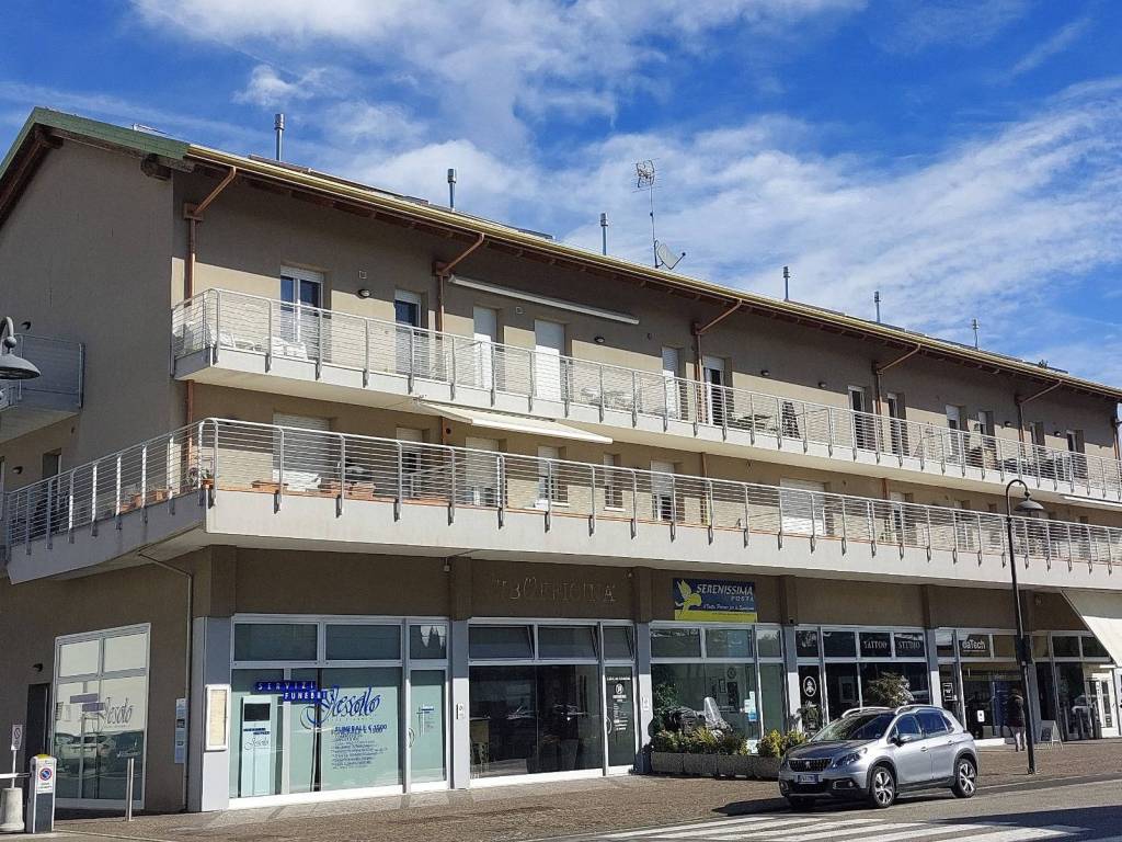 Appartamento a Jesolo in Via Cesare Battisti, 65 - Foto 2