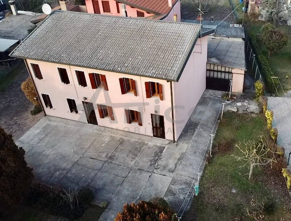 Villa a Rovigo in Via Ottavio Munerati, 92 - Foto 3