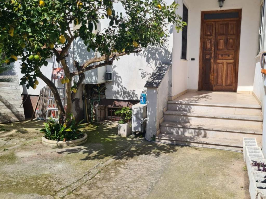 Villa a Sabaudia in Via Piscina la Lepre - Foto 2