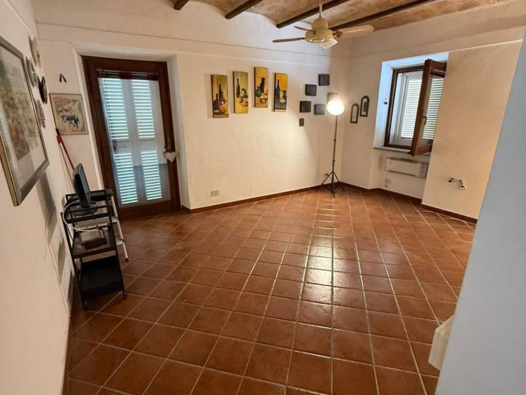 Appartamento a San felice circeo in Piazza Camillo Benso di Cavour - Foto 3
