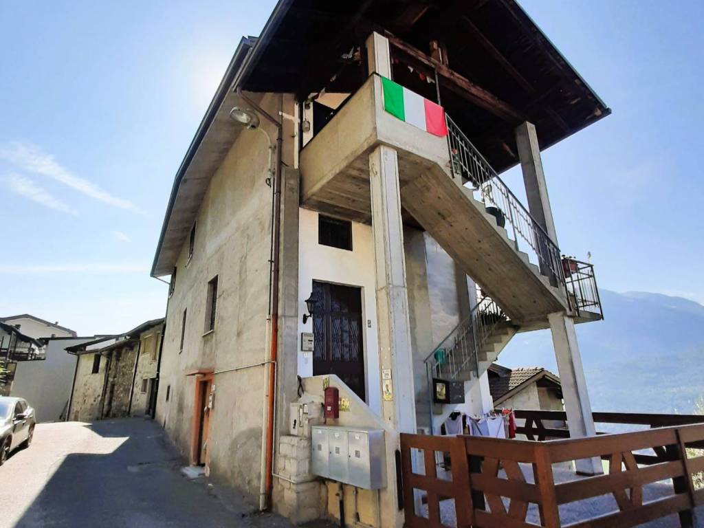 Appartamento a Montagna in valtellina in Via Poncerini, 255 - Foto 2