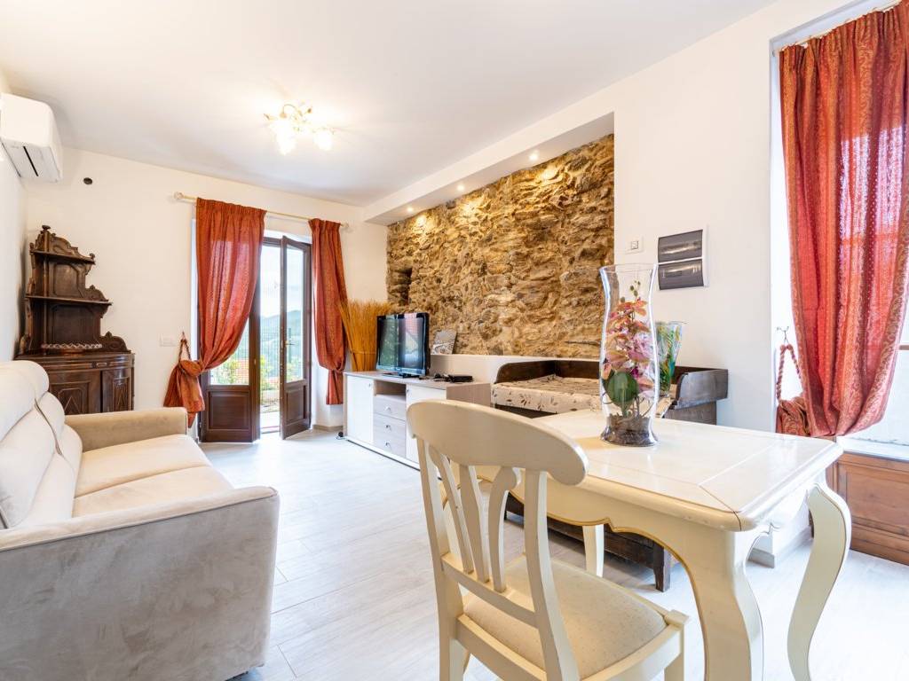 Appartamento a Tovo san giacomo in Via Briffi - Foto 3