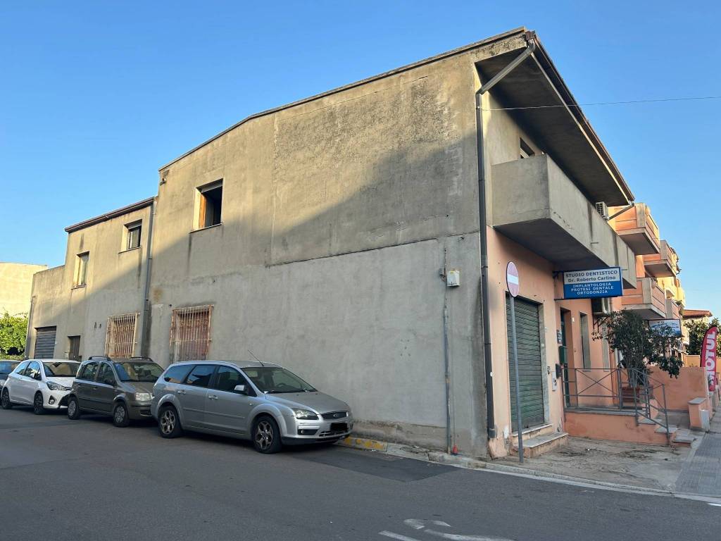 Appartamento a Elmas in Via Talamone, 1 - Foto 2
