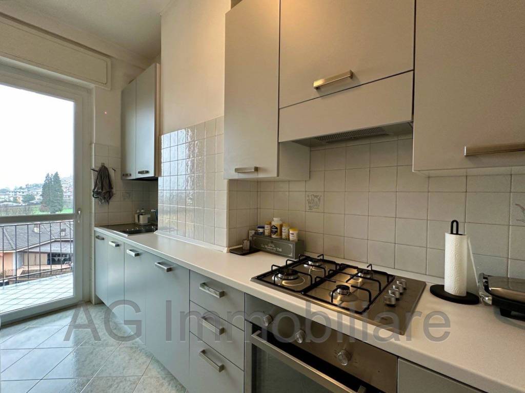 Appartamento a Verbania in Via Giulio Pogiani, 20 - Foto 5