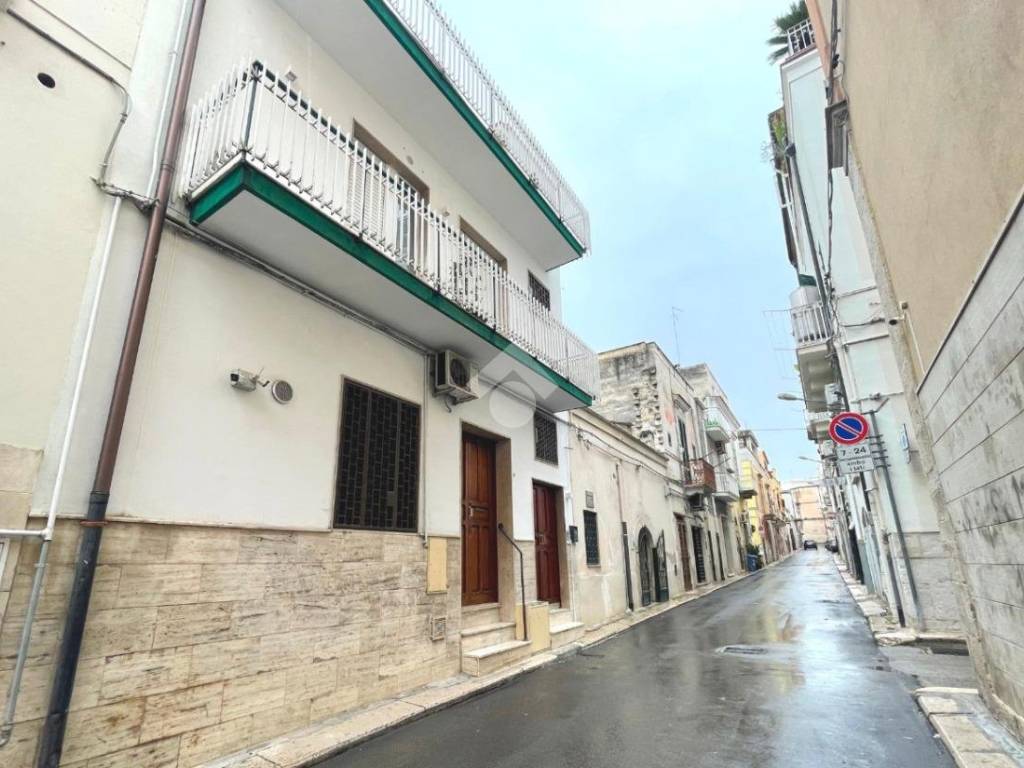 Appartamento a Canosa di puglia in Via Sicilia, 9 - Foto 2