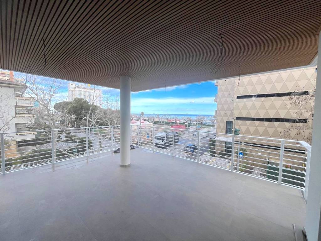 Appartamento a Riccione in Viale Milano, 74 - Foto 2