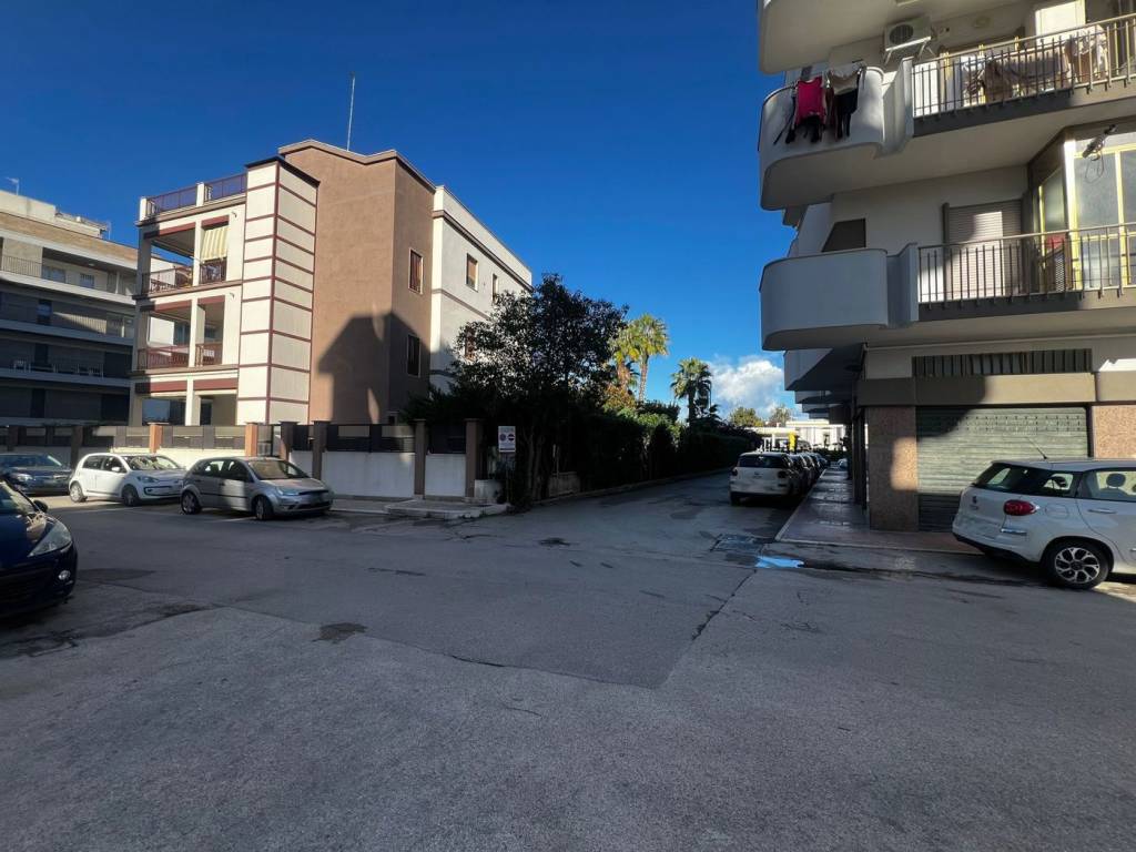 Box / garage a Trani in via Caposele - Foto 2