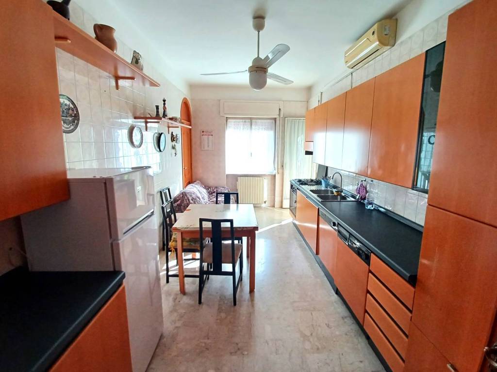 Appartamento a Foggia in Viale Michelangelo, 87 - Foto 5