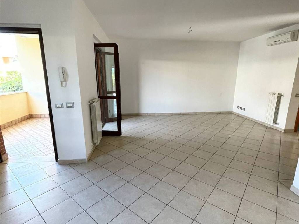 Villetta a schiera a Cisterna di latina in Via Cerciabella - Foto 3