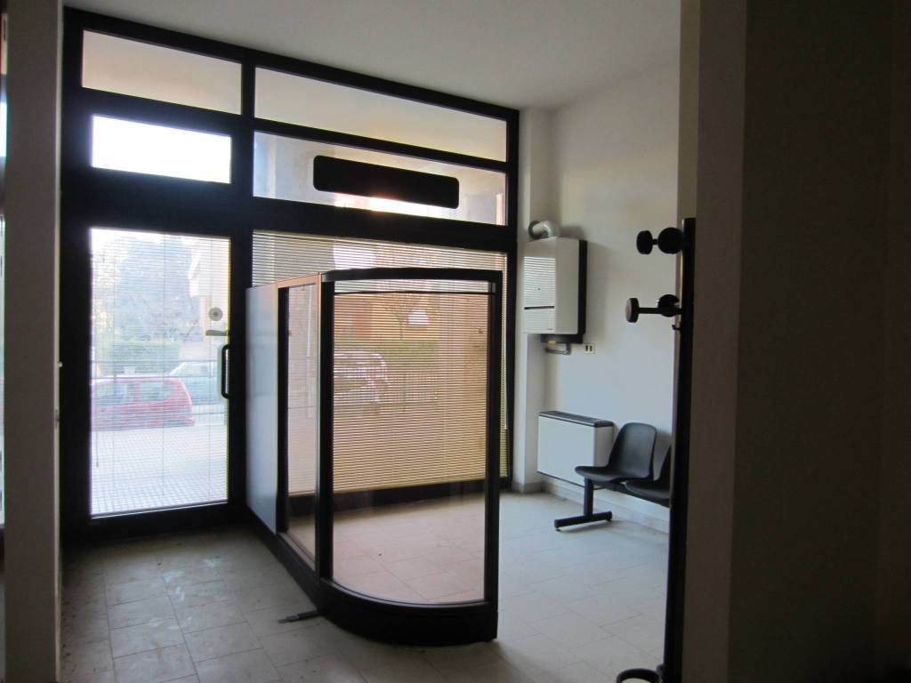 Immobile a Tolentino in Corso Giuseppe Garibaldi, 1 - Foto 2