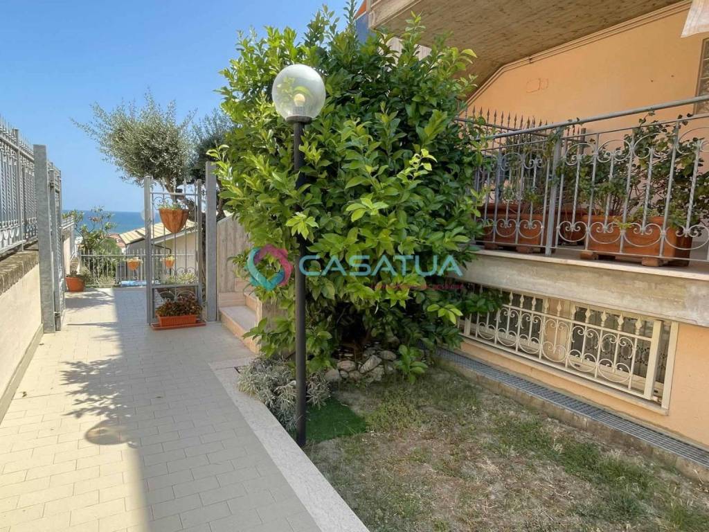 Appartamento a Silvi in Contrada Stagliano - Foto 5