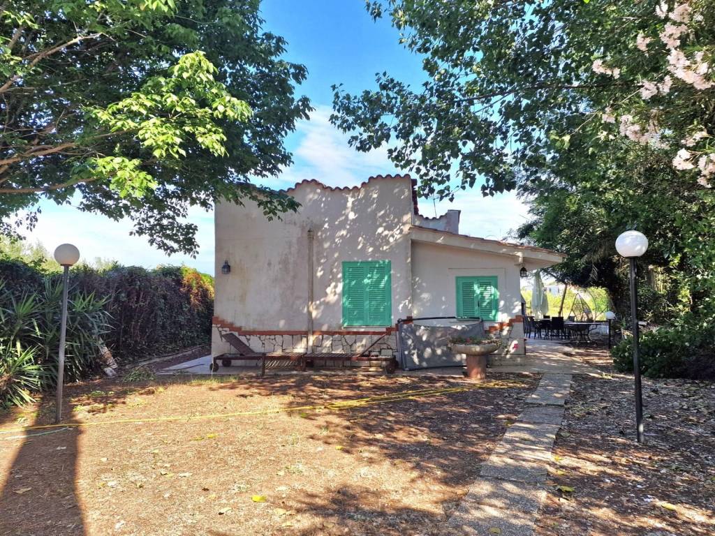 Villa a San felice circeo in Via Ugo Foscolo - Foto 2