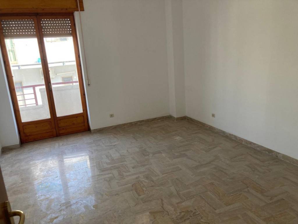 Appartamento a Ceglie messapica in VIA ANGELO BIONDI - Foto 5