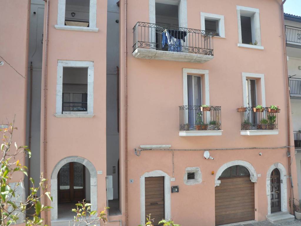 Appartamento a Castel di sangro in Corso Vittorio Emanuele - Foto 2
