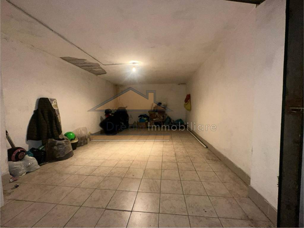 Box / garage a Giugliano in campania in Via Giulio Starace - Foto 4