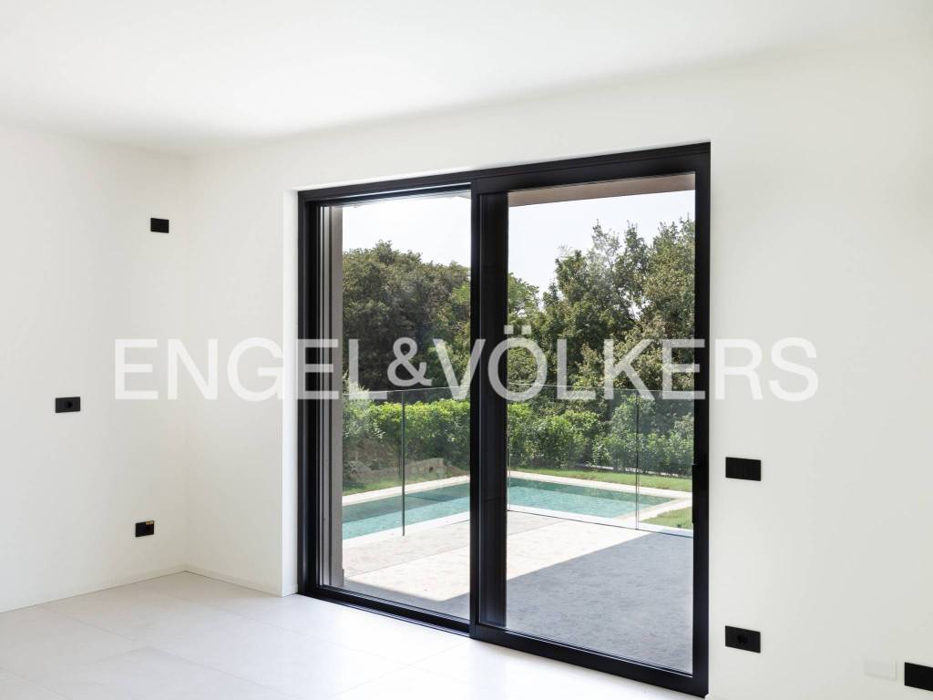 Appartamento a Bardolino in Strada Sopra Paerno - Foto 4