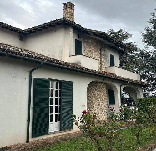 Villa a Avezzano in Via Delle Orchidee 48 - Foto 2