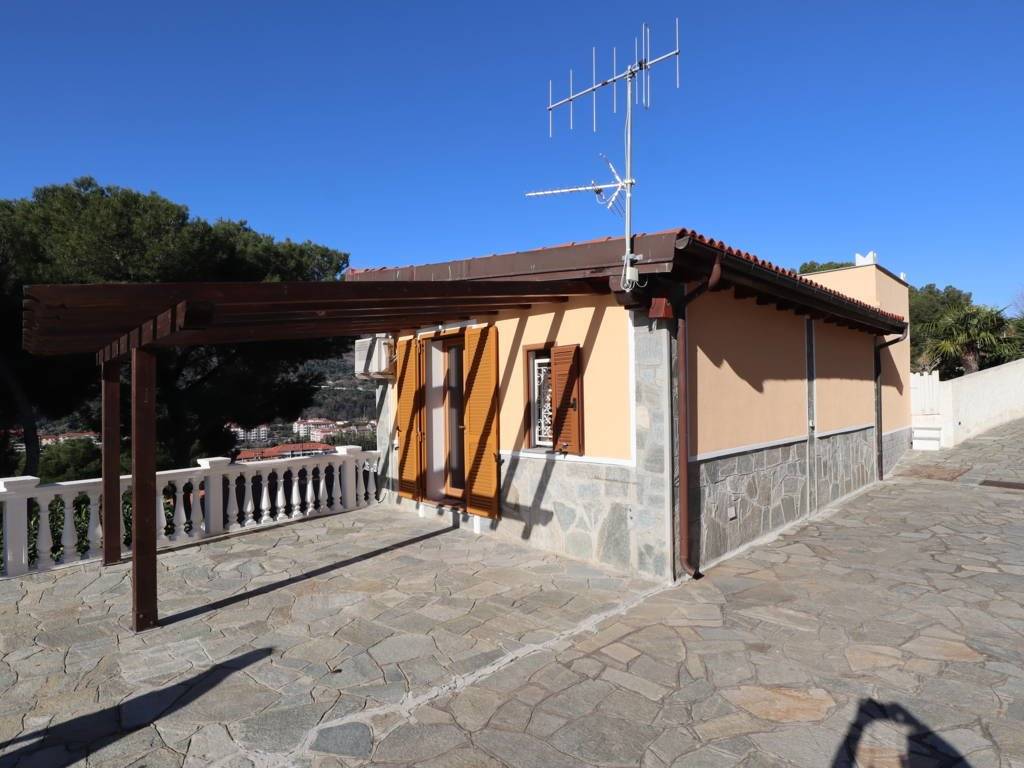 Villa a Andora in VIA SAN DAMIANO - Foto 1