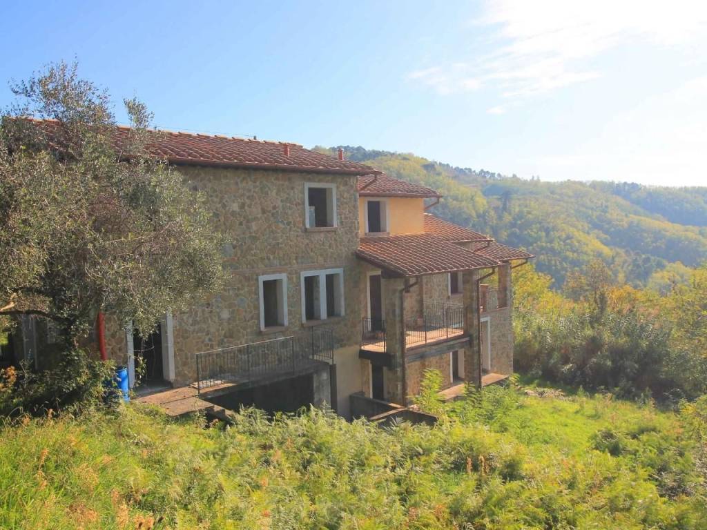 Rustico / casale a Massa e cozzile in Massa e Cozzile - Foto 3