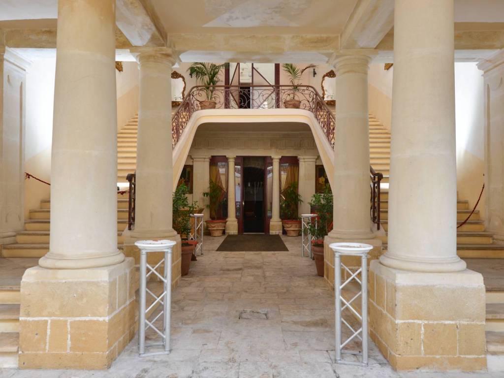 Palazzo / stabile a Guagnano in Via Umberto I - Foto 3
