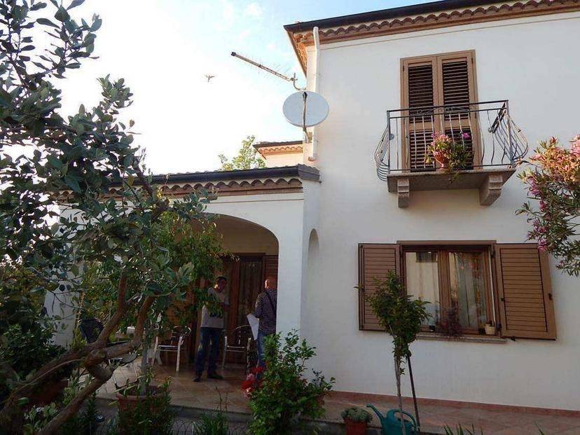 Villa a Girasole in Via Cagliari - Foto 3