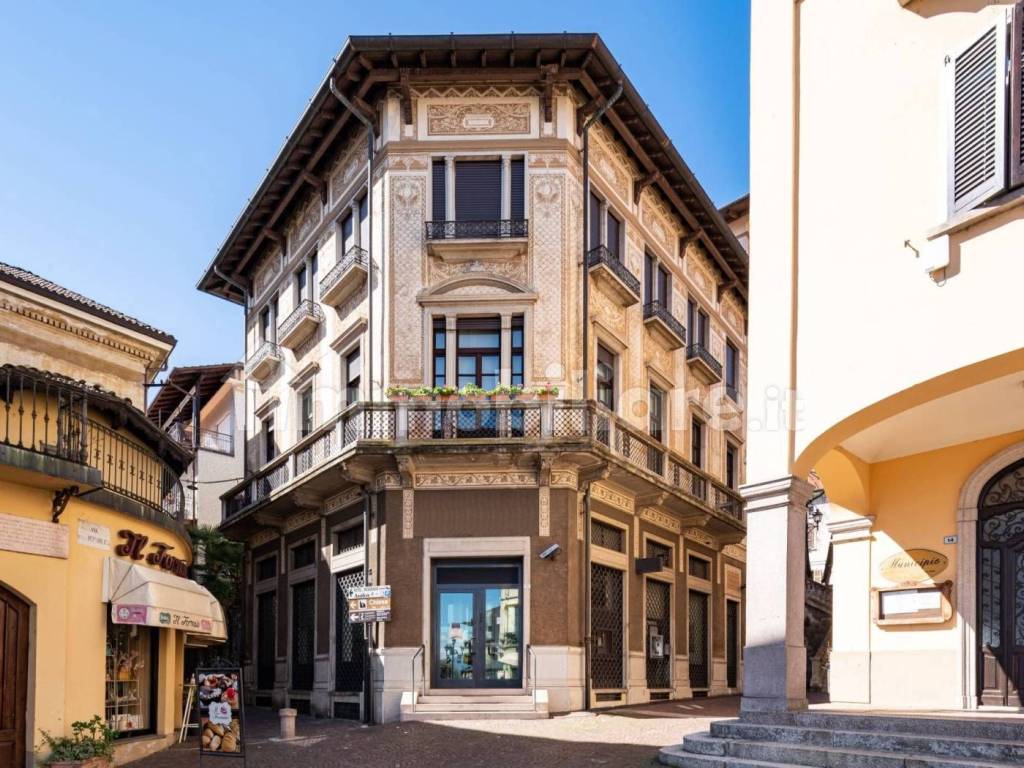 Immobile a Verbania in Piazza Giuseppe Garibaldi, 1 - Foto 2