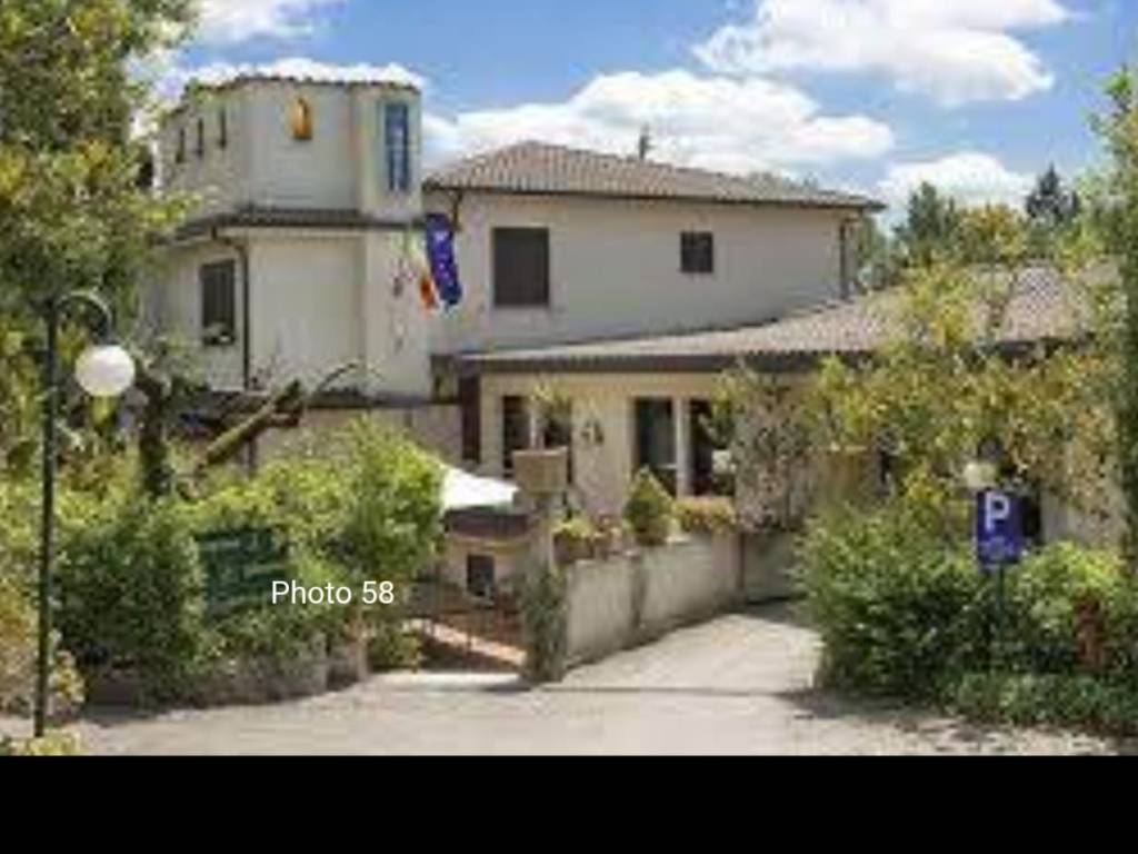 Palazzo / stabile a Magione - Foto 4