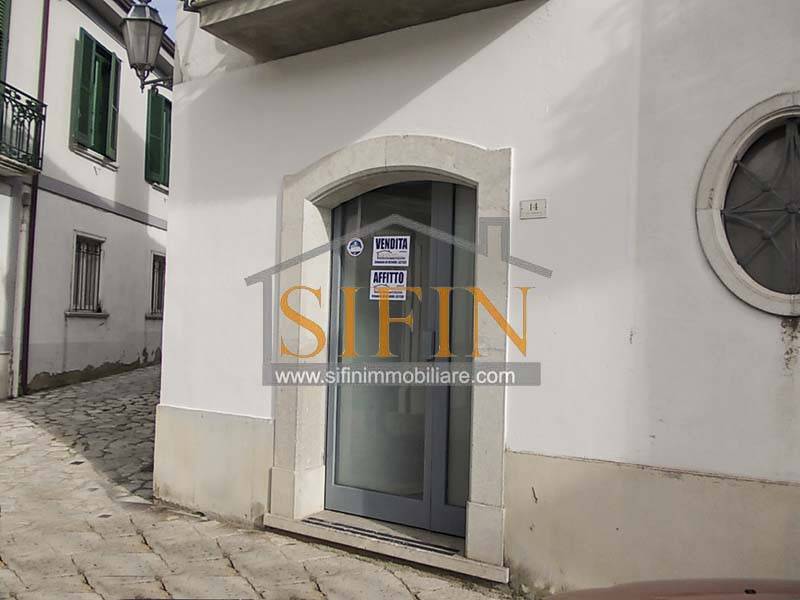 Immobile a Frigento in Piazza Umberto I - Foto 2