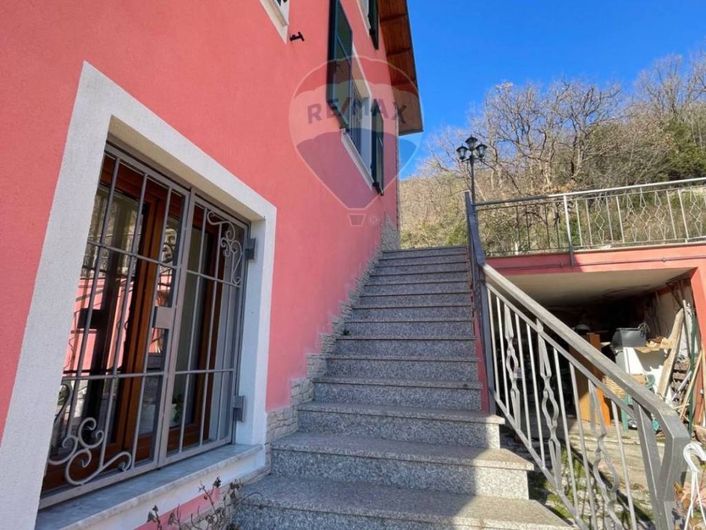 Casa indipendente a Quiliano in Viarzo, 34 - Foto 2