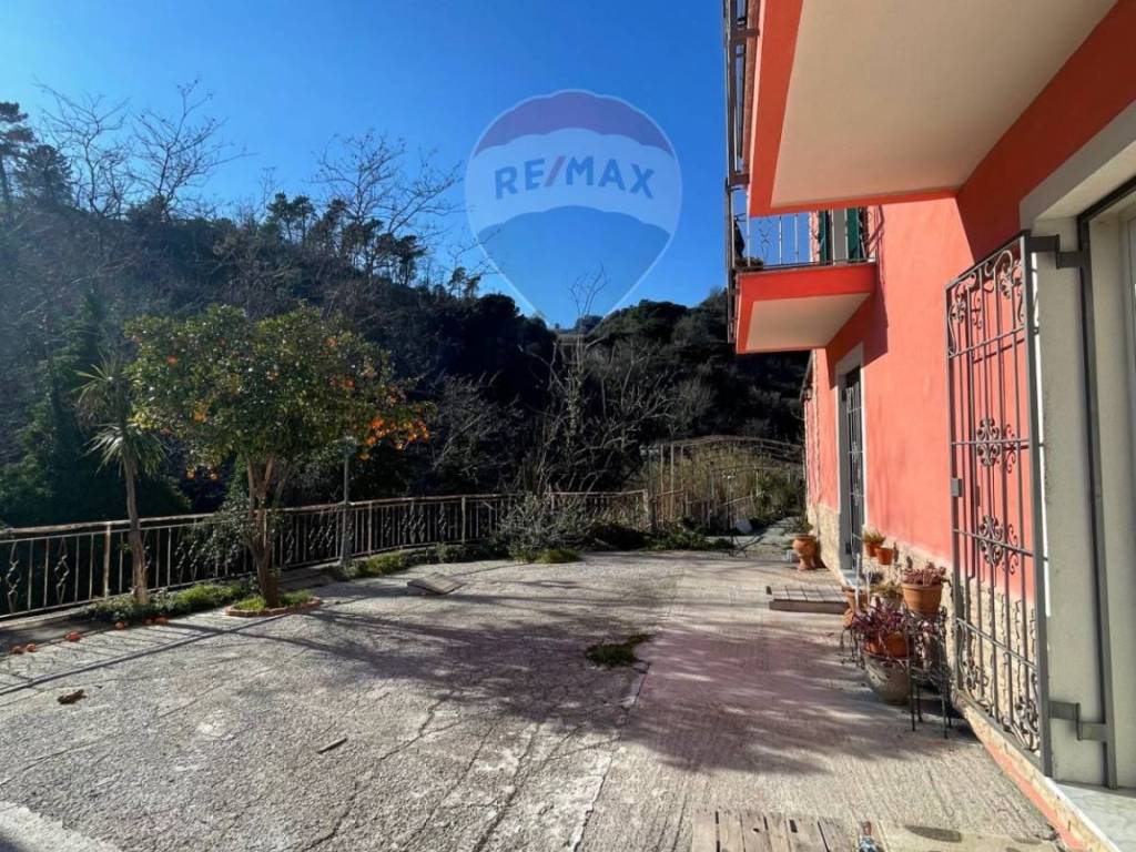 Casa indipendente a Quiliano in Viarzo, 34 - Foto 3
