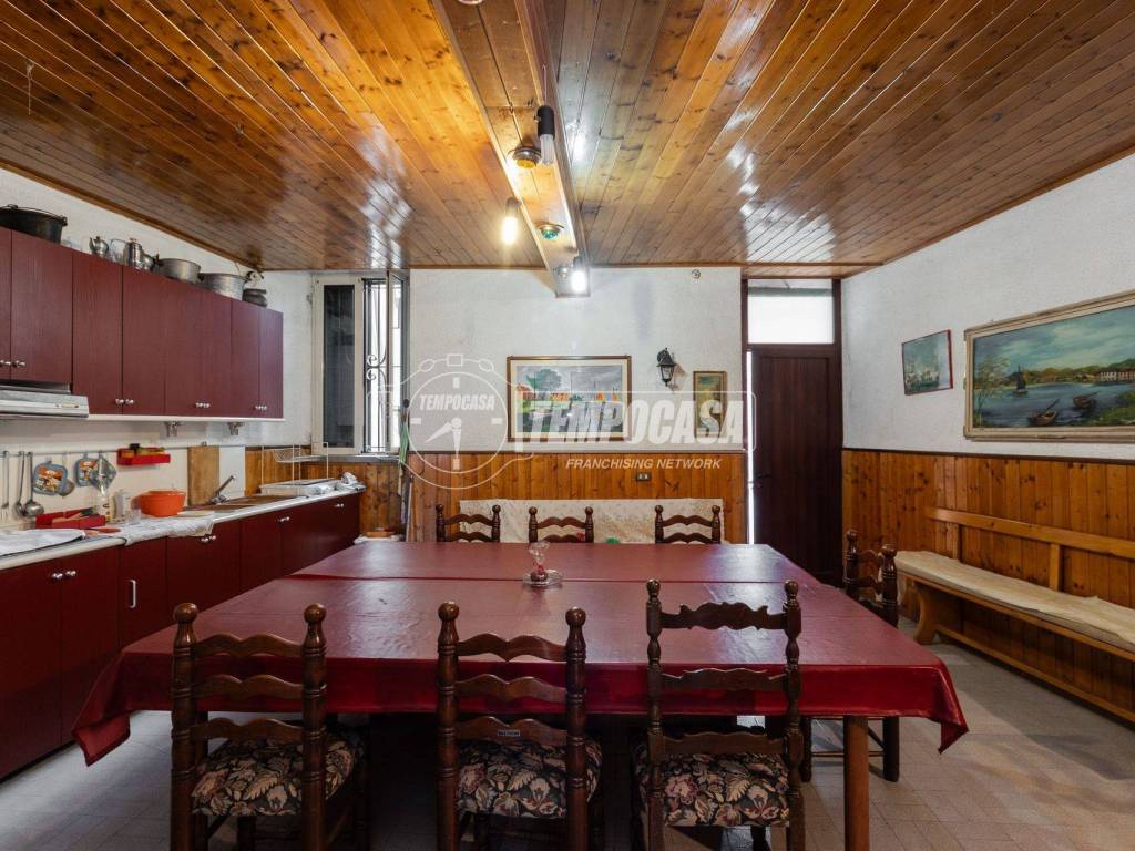 Appartamento a Barzago in Via Pirotta 14 - Foto 3