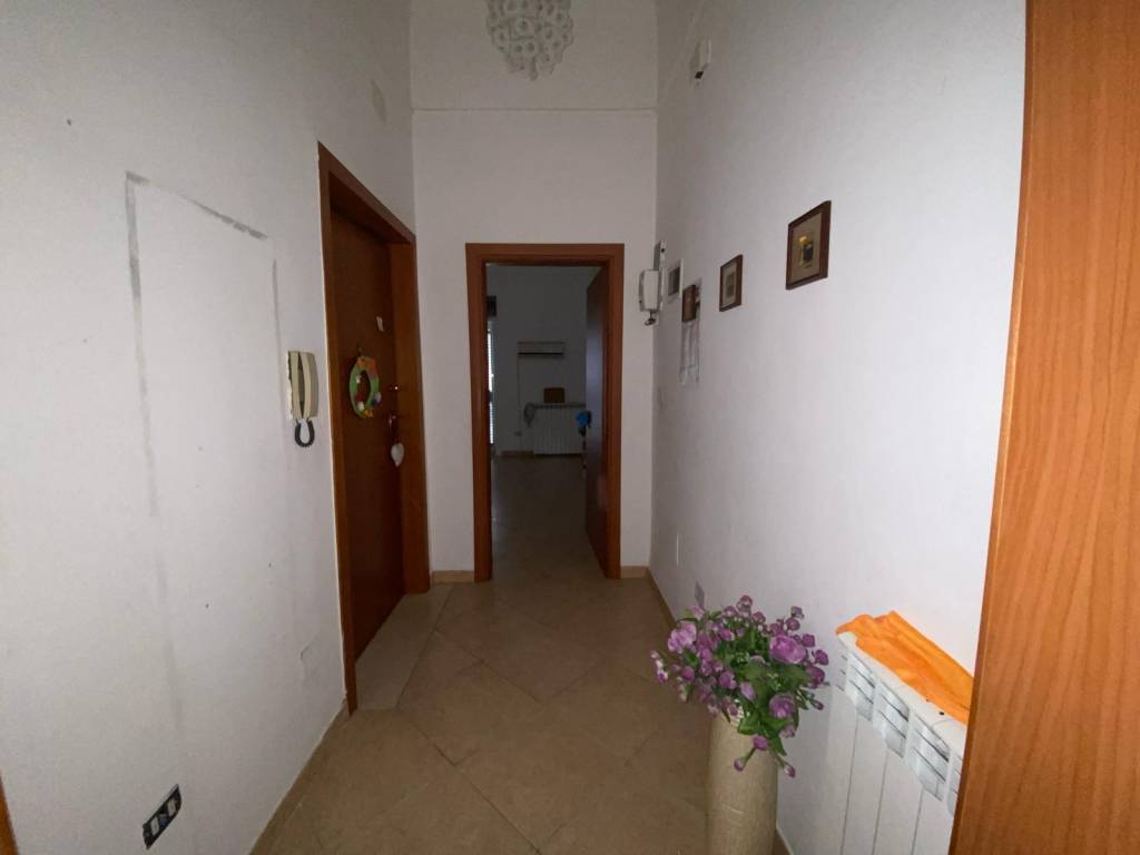 Appartamento a Taranto in Via Capitano Egidio Giusti, 56 - Foto 2