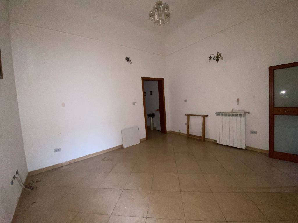 Appartamento a Taranto in Via Capitano Egidio Giusti, 56 - Foto 4