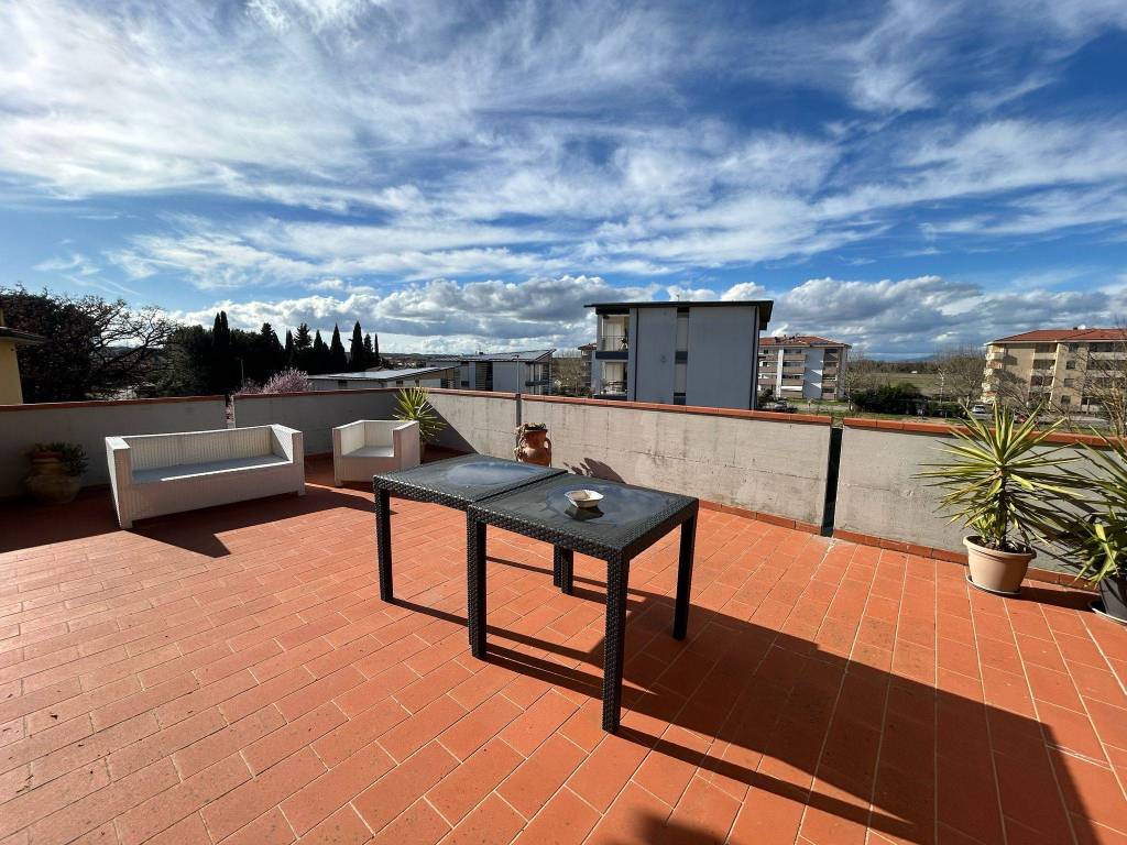 Appartamento a Castiglione del lago in Via Giosuè Carducci, 47 - Foto 3