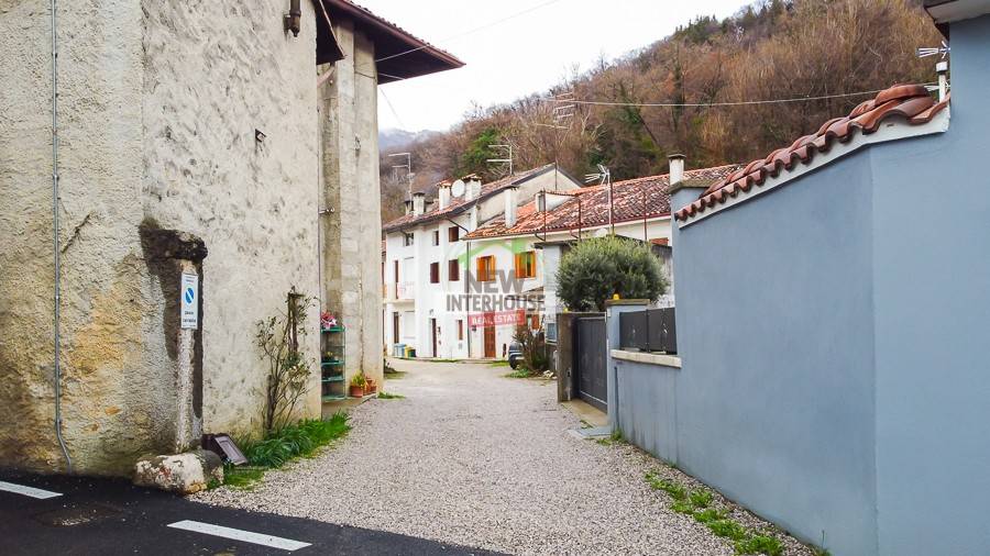 Villetta a schiera a Maniago in Via Angelo dal Mistro, 36 - Foto 5