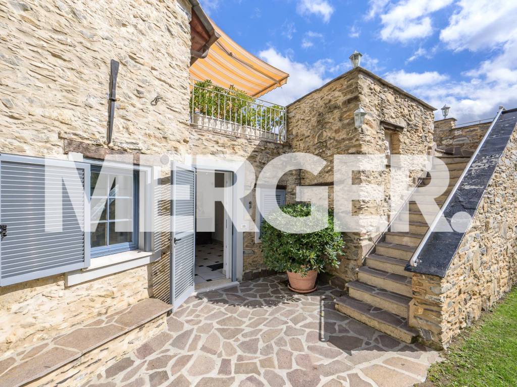 Villa a Albenga in Viale Martiri della Foce - Foto 5