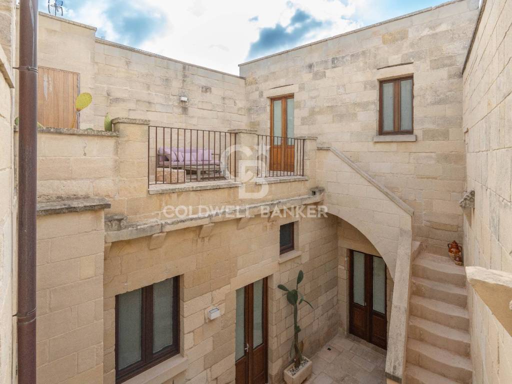 Casa indipendente a Martano in Via Santa Lucia - Foto 3